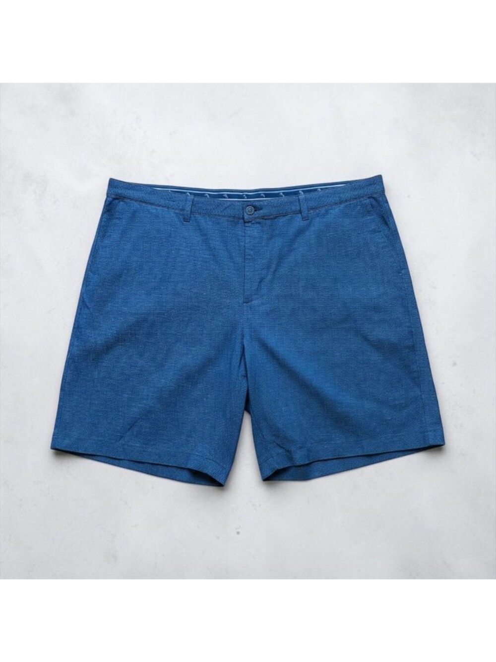 Tommy Bahama Navy Blue Performance Golf Casual Shorts Nylon Blend Size 46R